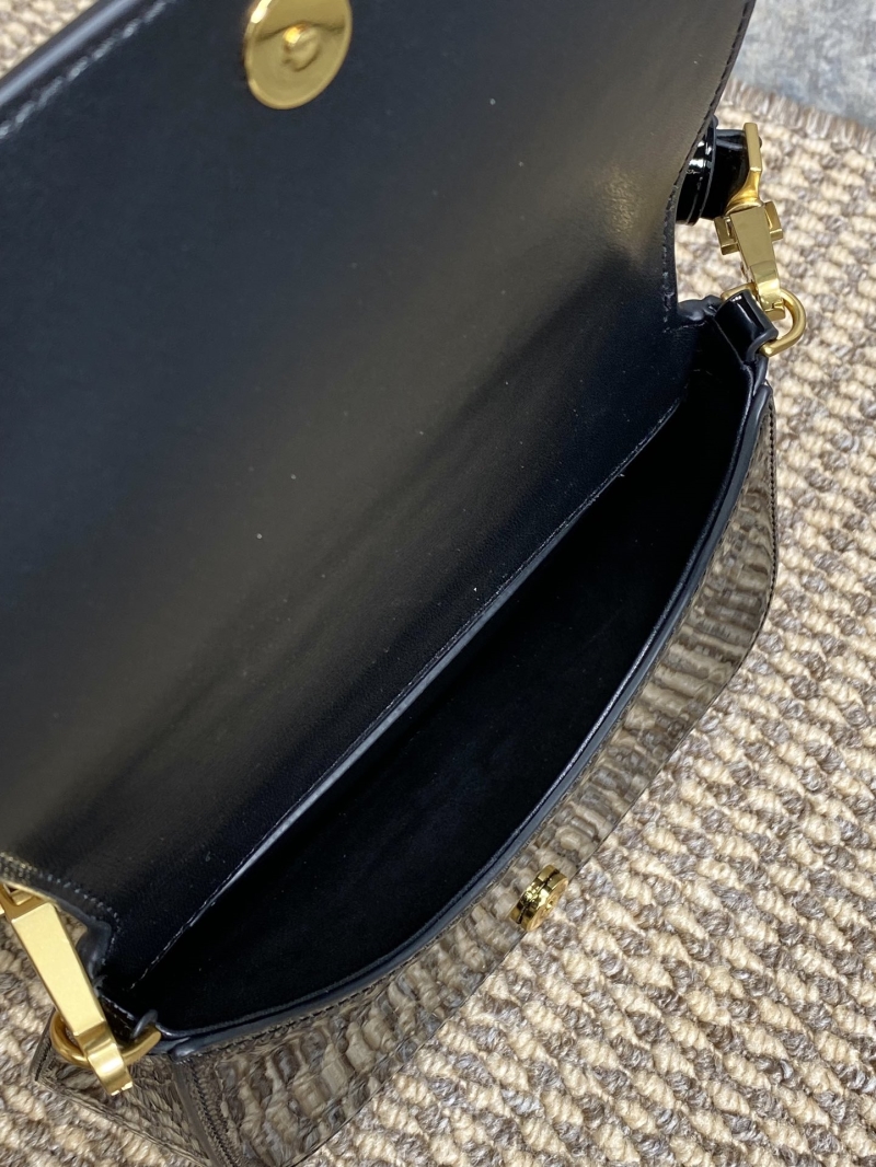 Y51 hobo bags